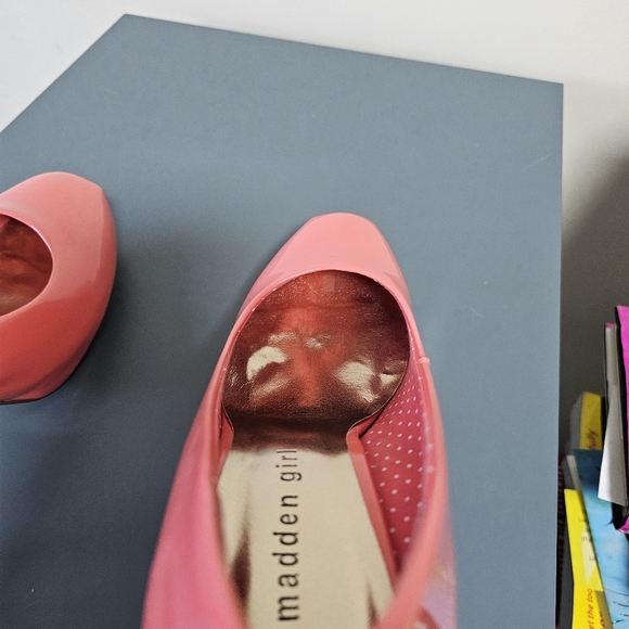 Madden Girl Getta Coral Pumps Size 7.5 - Picture 6 of 9